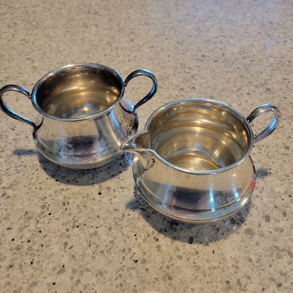 Silver Creamer and Sugar Bowl Set By Hamilton Canada.